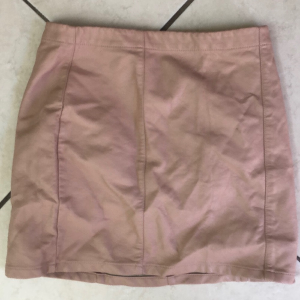 Faux leather mini skirt!